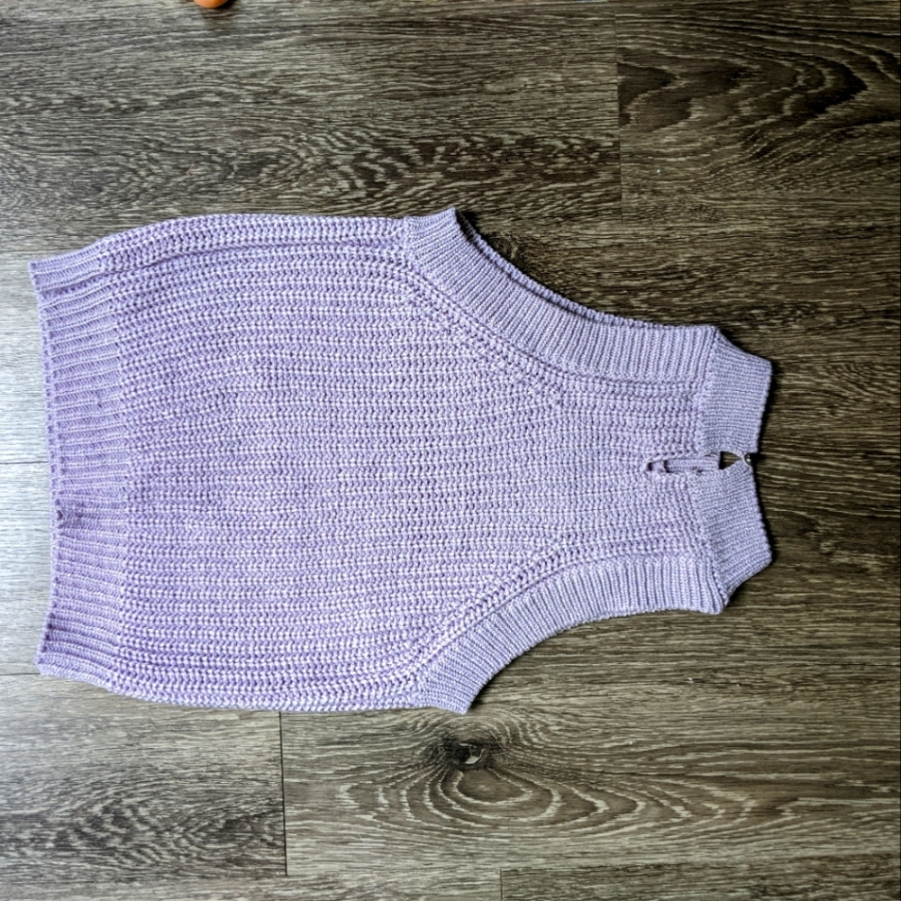 light purple knit tank